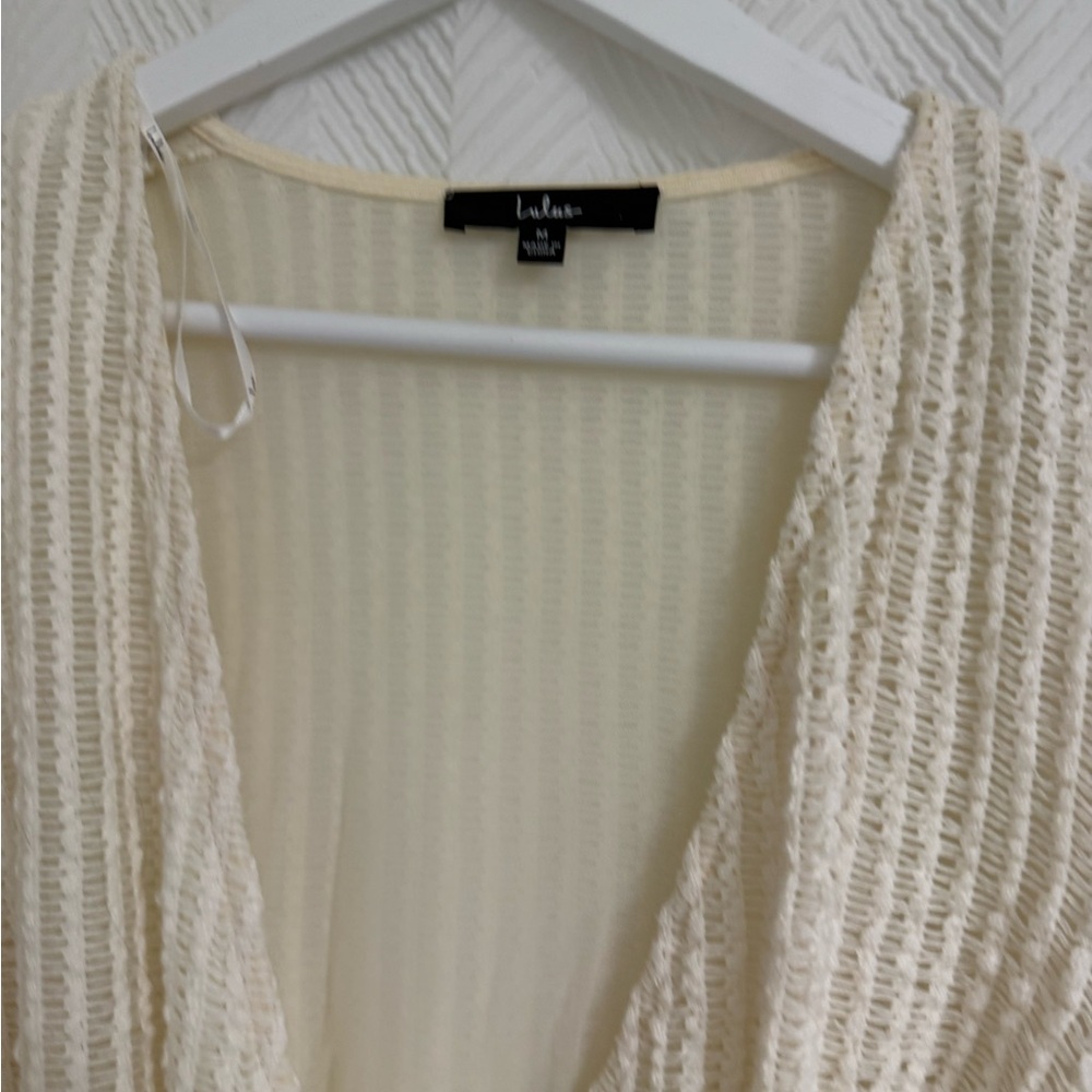 Lulu's Ivory Ribbed V-Neck Bodysuit - Picture 4 of 9